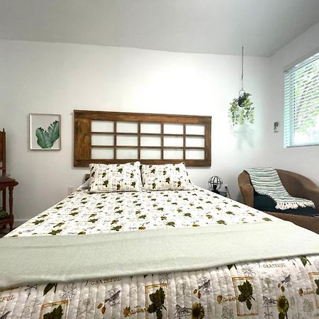 Studio Close To Everything Μαϊάμι Εξωτερικό φωτογραφία